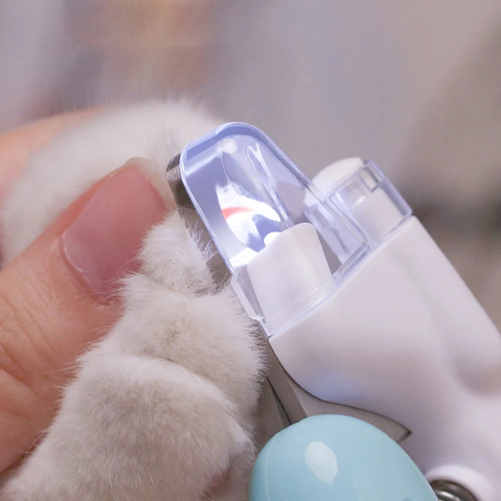 1PC Cat Led Nail Clippers With Lights - Anti-Blood